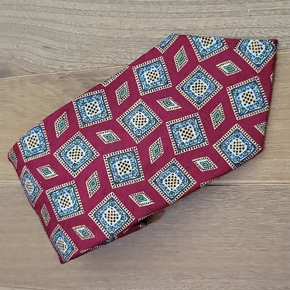 Vintage‎ Burberry's Neck Tie 100% Silk Red